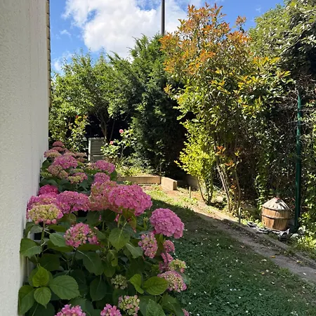 Apartamento Maison Jouanno - Escape, Private Garden, 10min From Orly *